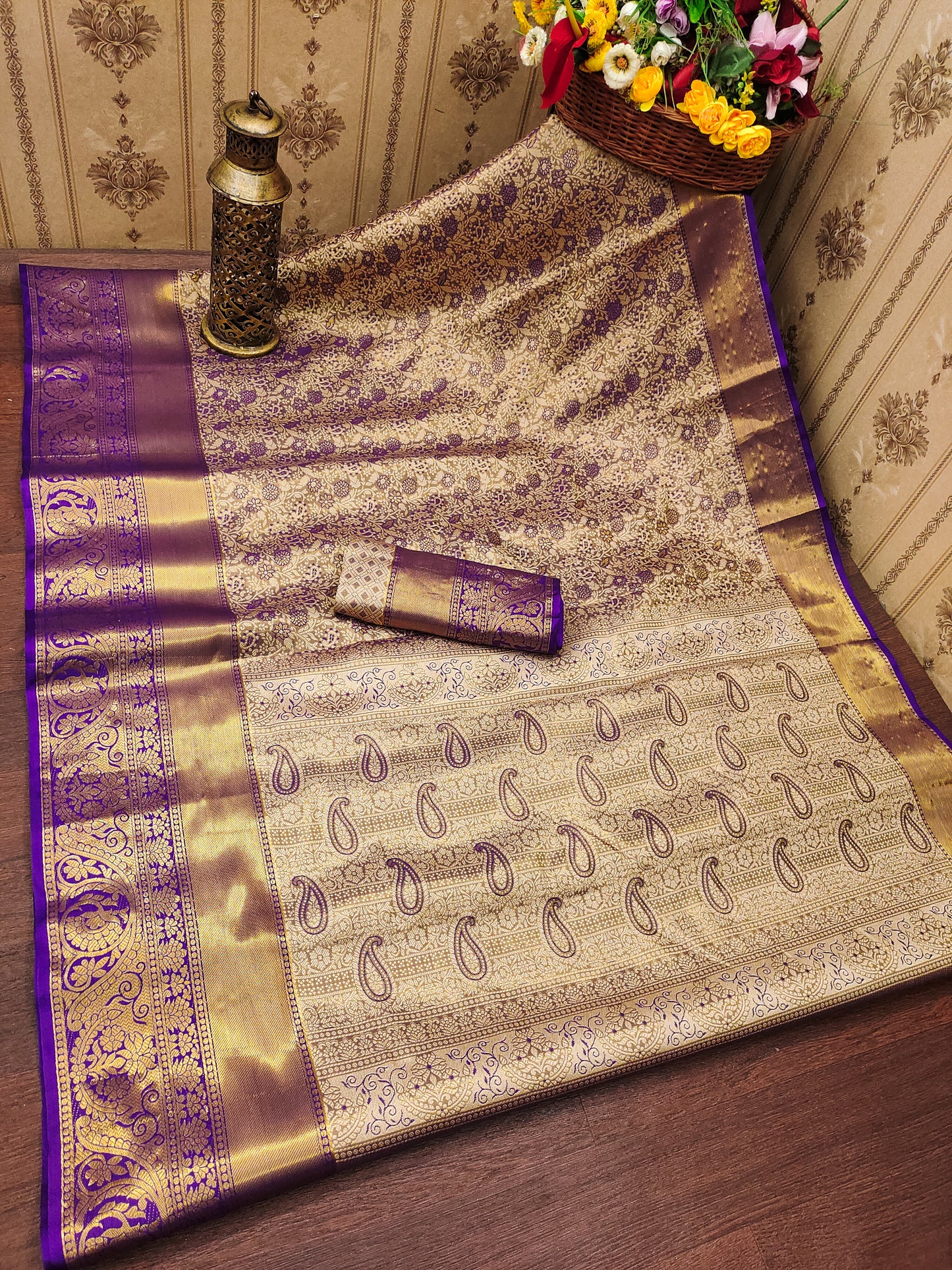 Hemang Traditional Silk Saree With Blend Of Purity & Elegance