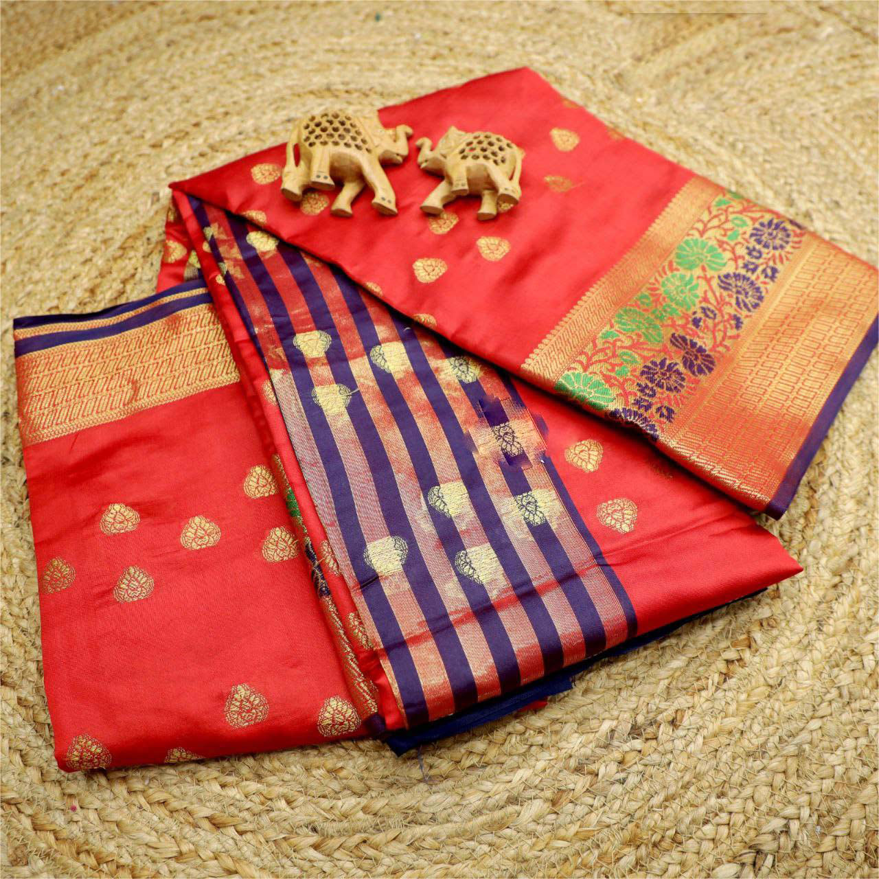 Red Exclusive Weaving Work Korvai Silk Sarees