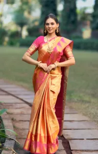 Lamcy Pink Soft Kanjiviram Silk Saree.