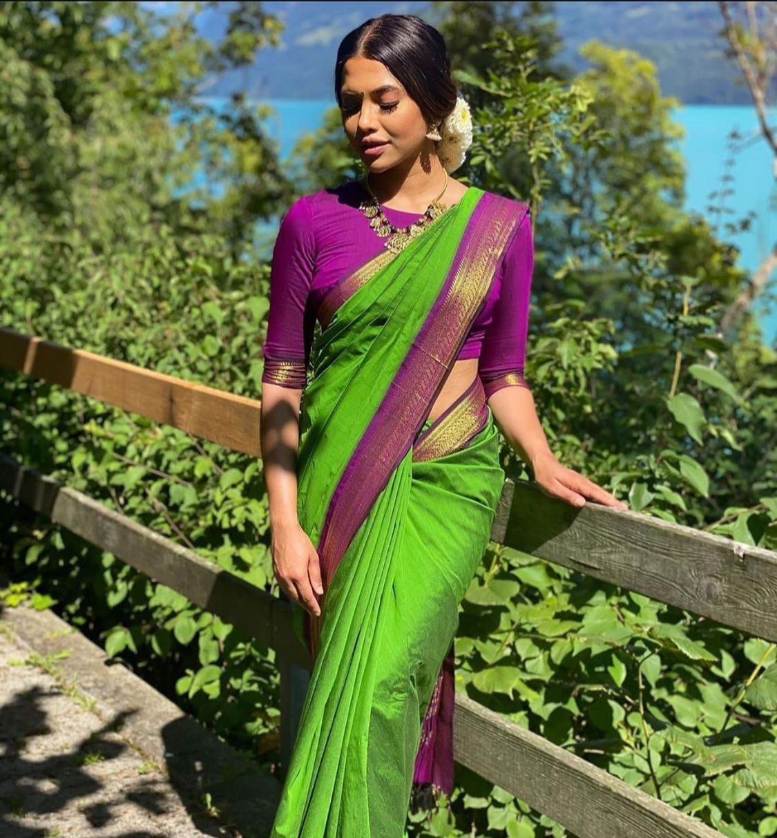 Classic Plain Green Banarasi Silk Saree for a Traditional Look