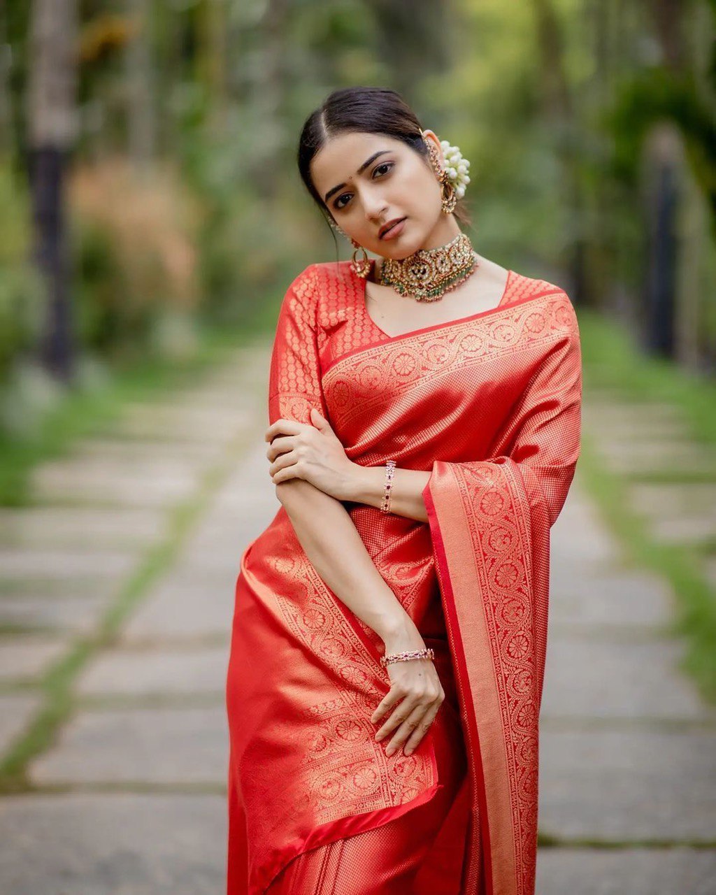 beautiful wedding saree